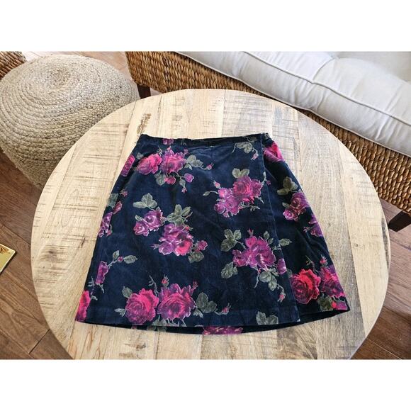 Limited Vintage Floral Velvet Wrap Skirt Women’s Size 2 NWT Goth Grunge Y2K - Picture 2 of 7